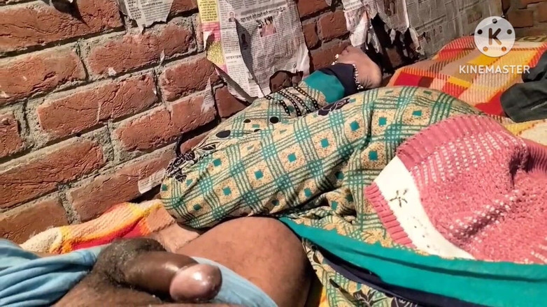 Rakesh: 邻居的嫂子做了一次很棒的性爱