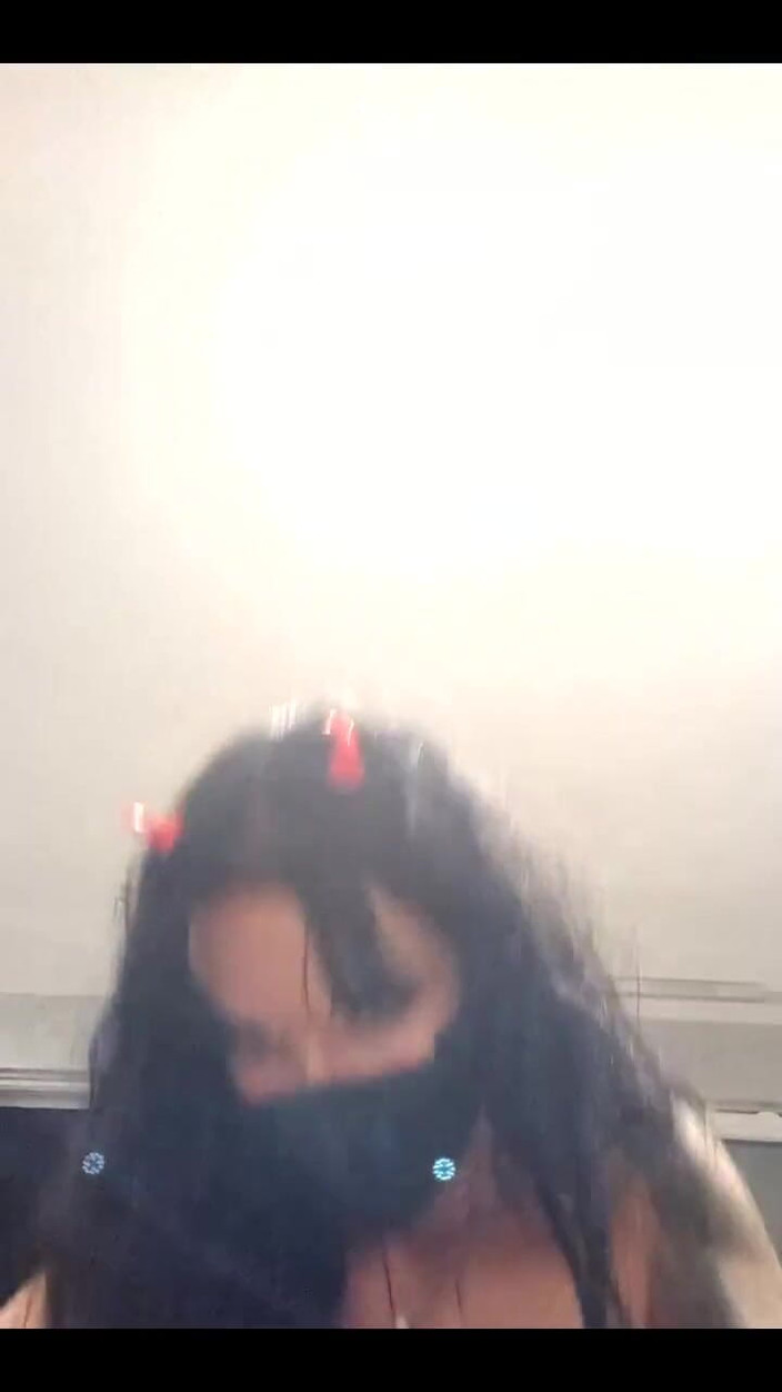 Miss Lilith D: Stream 01