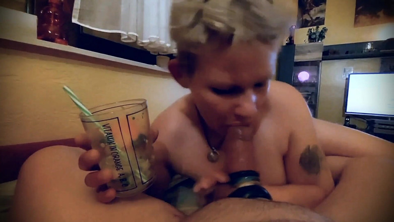 Sturmi666: Concours de fellation Sucking Cock Stranger