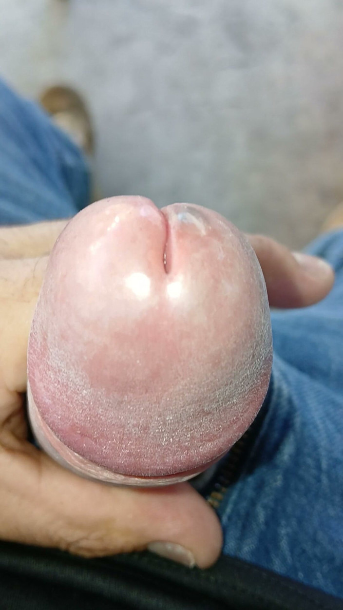 VERGA CON LUNAR: Big Dick and Precum