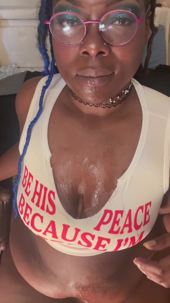 Princess Cupssss: 曲线丰满的丰满女独舞伴喷射