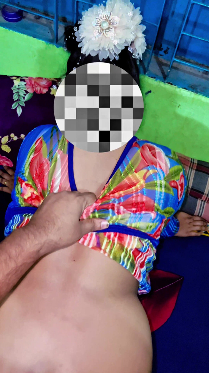 taslima81: Saya Berbaju Isteri Desi Saya Berpakaian Malam Dan Berseronok Sepanjang...