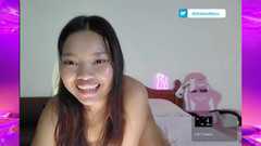 Cupcake: Tailandesa menina se masturba