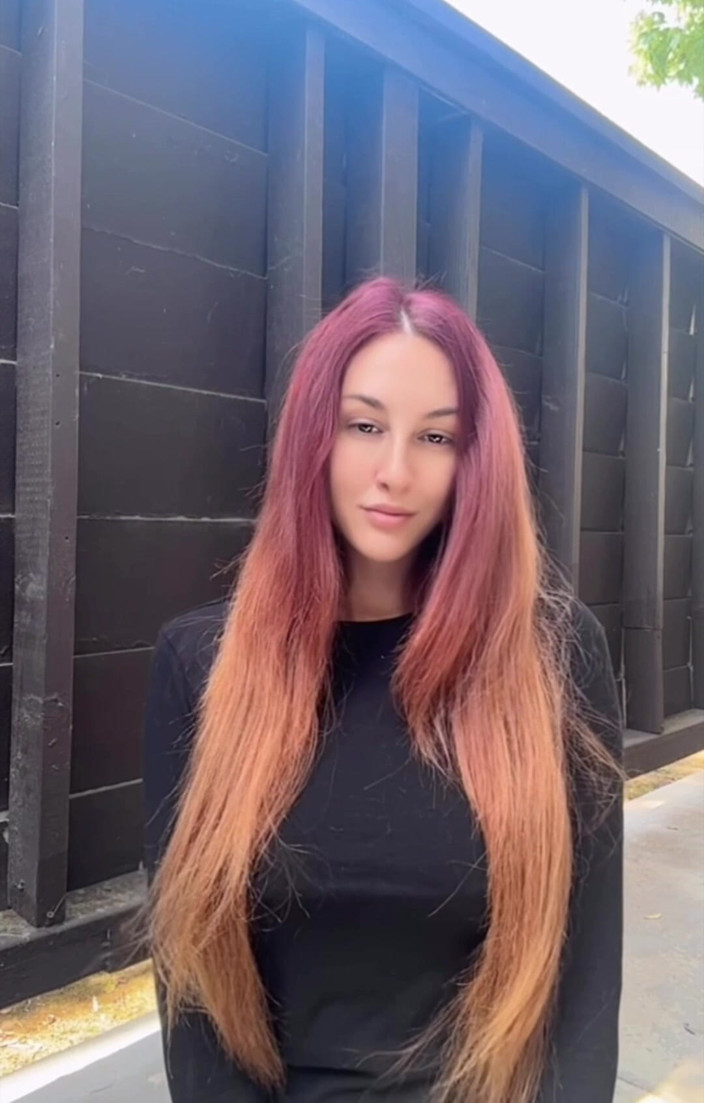 Artemisia Love: Artemisia si tante seksi italia dengan toket besar suka fetish...