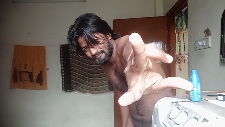 KUMBHA MANOJ KUMAR: India porno estrella