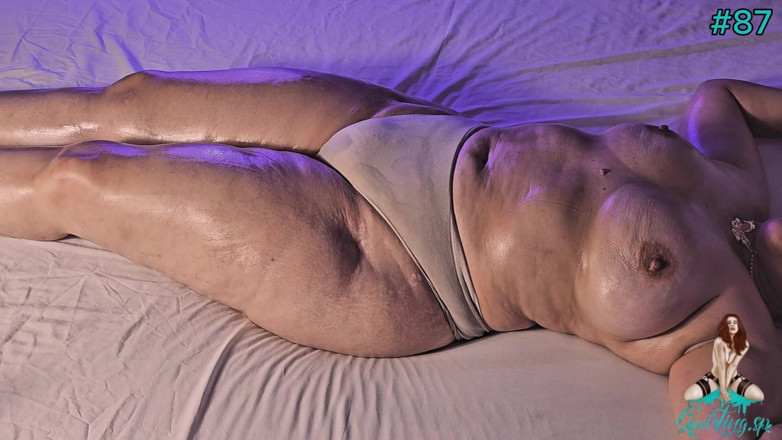 Squirting Sp: 마사지에 중독된 크라운, 시오후키하고 싶어