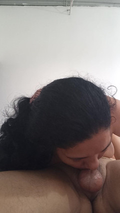 Valkyrieandluigy: 69 Pose Blowjob From Amateur Wife
