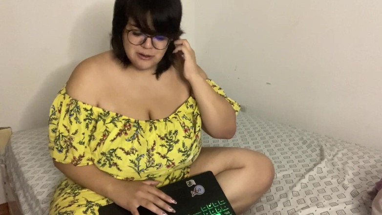 Isabelle Myers BBW: Ibu tiri menangkap awak menonton lucah