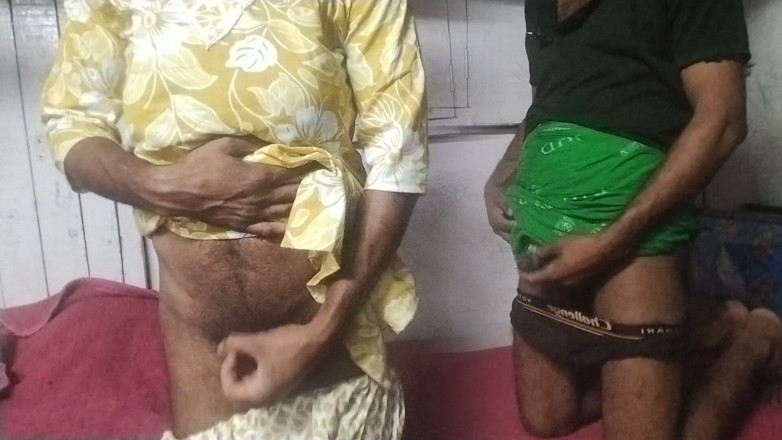 Blackberry World: India Shemale Get Big Hard Sex From the Big Man...