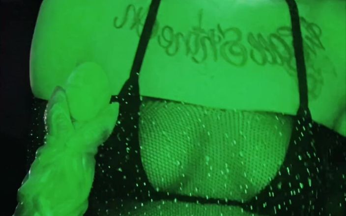 sky_wryder: Pornetheus Unboxing