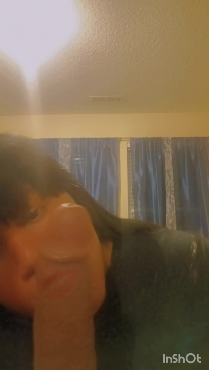 Hicktown_hoochi: मेरा पहली बार लंड चूसना