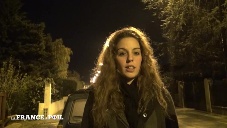 Girls Bang: Melissa 21 anni. Troia rossa di dijon, si fa scopare duro...