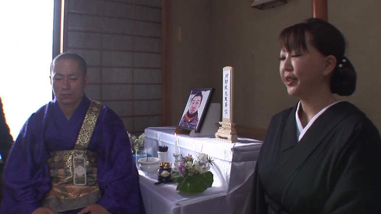 Asian X: Geile japanische MILf hart nach schmutzigen BDSM-spielen geknallt