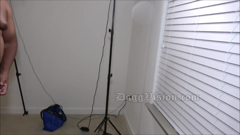 Dogg Vision TS: A2M olgun ts için prezervatifsiz emlak sorunları