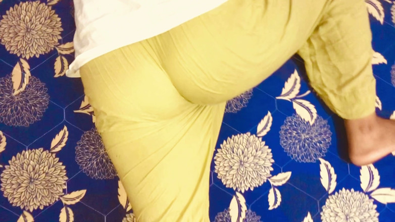 Mirza22: Desi Lady Was Lying Down Pretending to Sleep to Eat...