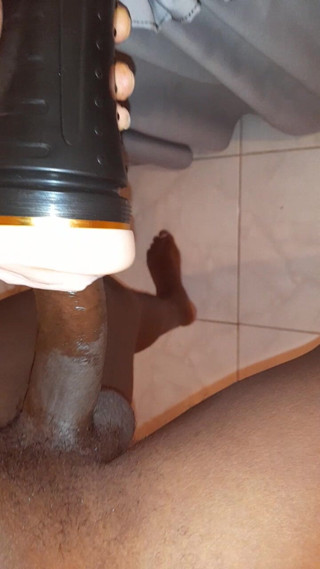 Islandvibes69: Jerking off S11 E6