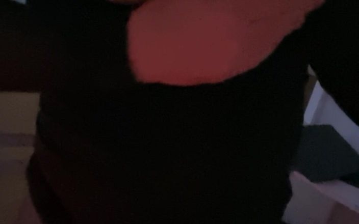 Lauralalouve: Bonne Onani Chambre Rouge