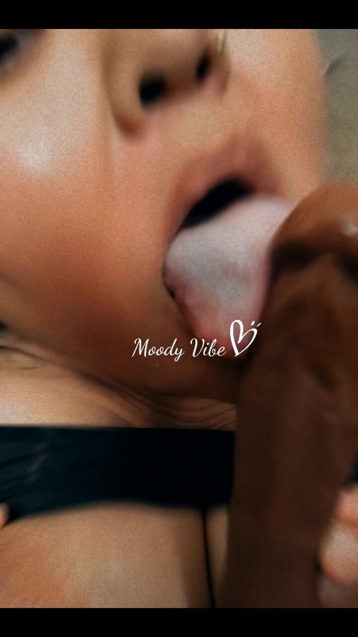 DeesDeepThroat: Deanna