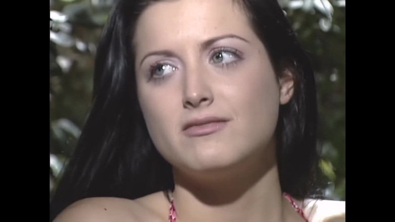 Blitzporn: Gorąca noc namiętności z młodą i pełną zapału brunetką