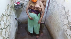 Mami4711: Bini berkongkek dalam bilik air , awek desi India - Video Panas...