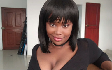 Insomnia Domina: Říkej mi m*mmy!