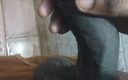 Tamil 10 inches BBC: Lavando meu enorme pau preto