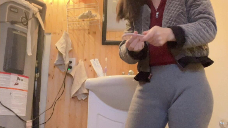 sweethanajapanese: Chcací video pussy chcaní voda na záchodě