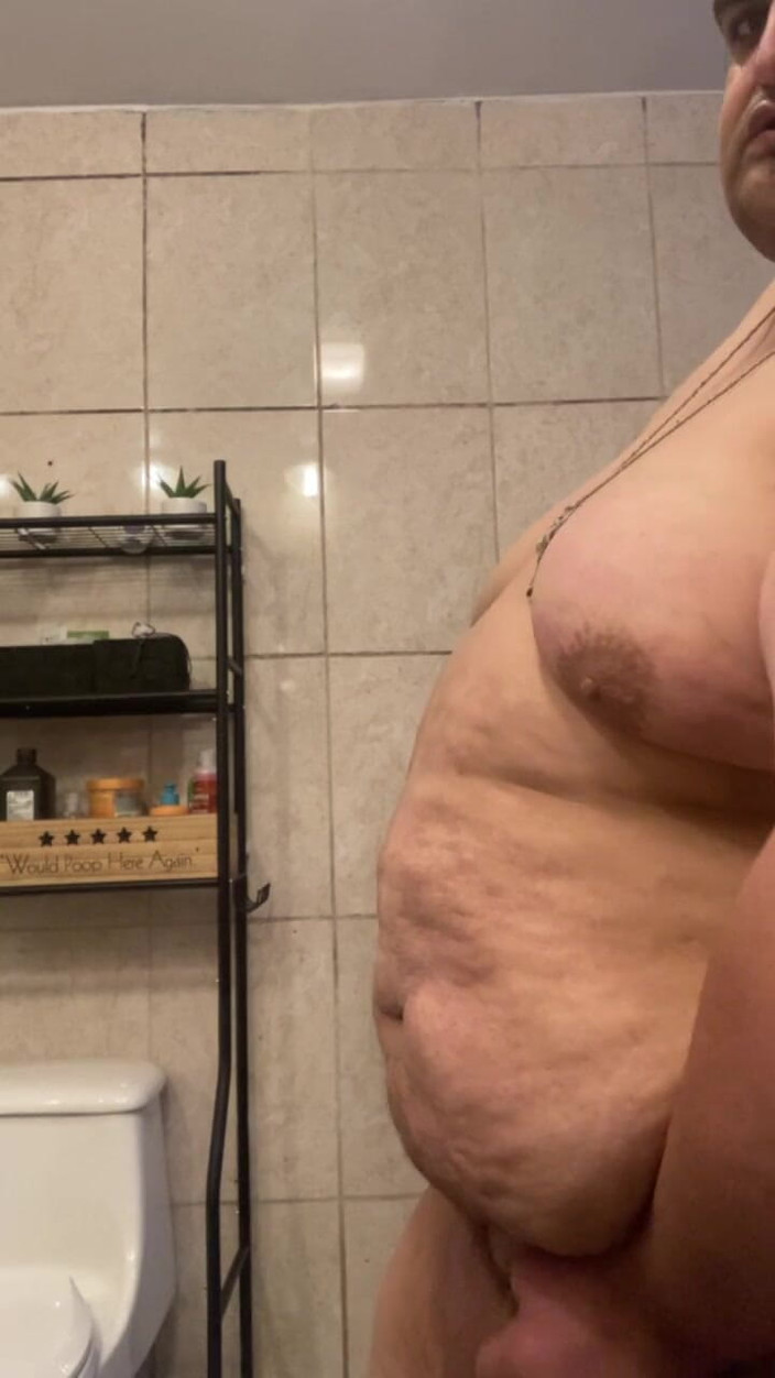 Chubbytits16: Кто хочет играть с моим маленьким членом и большими сиськами