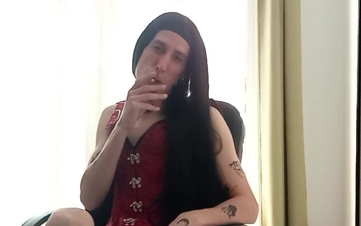 Penelopene27: दिखावटी Transvestite
