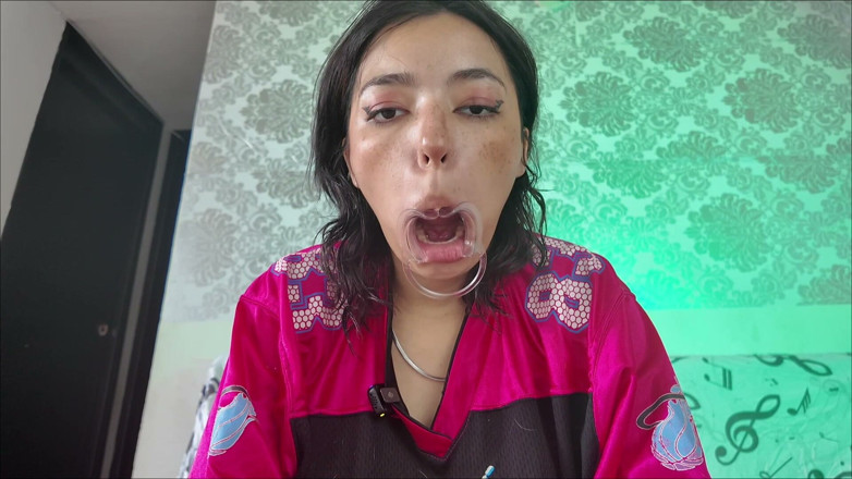 KiyuSweetCrazy: Cheeks Pulled Apart Teeth Exposed