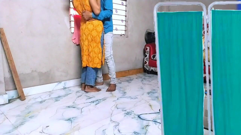 Fantacycutting: Indiana menina se diverte com namorado de amigos e rpg...