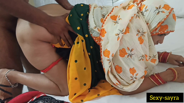 Sexy-sayra: El amigo del esposo me folló en su habitación