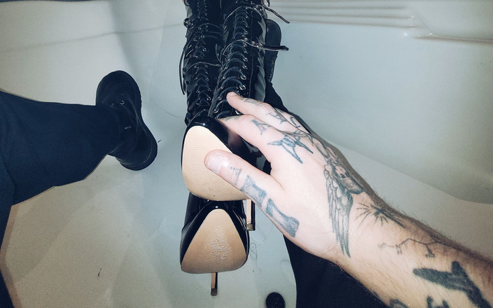 Arto Ganiprauskas: Nožní fetiš Arto Ganiprauskas