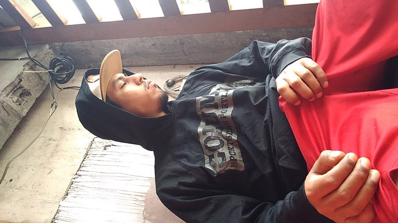 AlexAlejandro13: W czerwonych akordach mini z Vergonem na zewnątrz