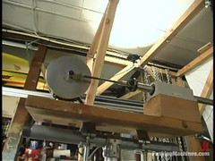 Fucking Machines by Kink: Lily Mengambil Penembusan Berganda Mean