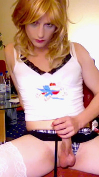 Efeminat sexy nebun
