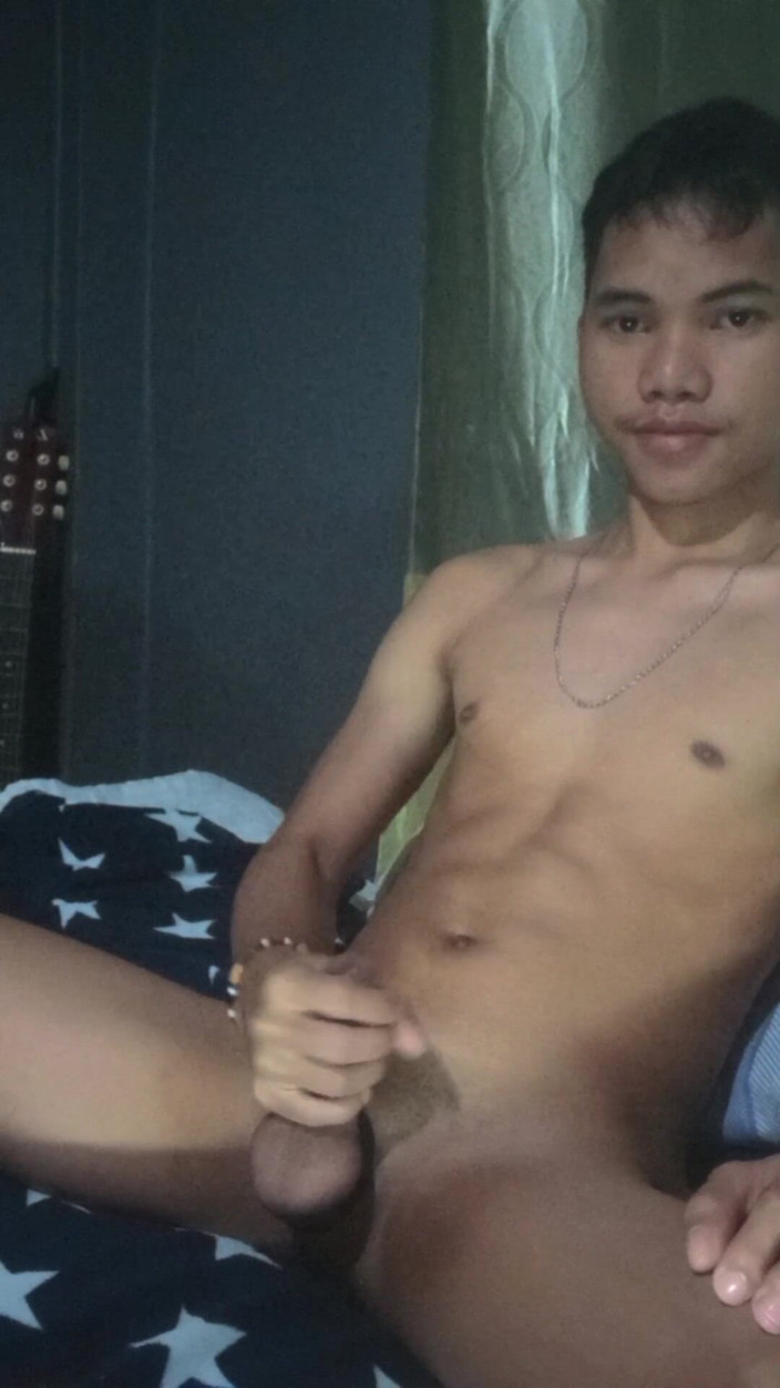Rouge_eastson: Twink se masturbează