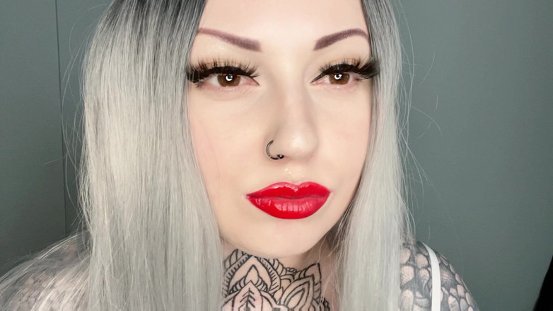 Miss Valentina: 내 아헤가오 얼굴을 자위해