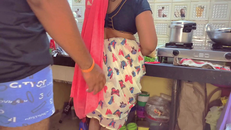 Your_Suman: Styvmamma behöver hjälp med matlagningsarbetet