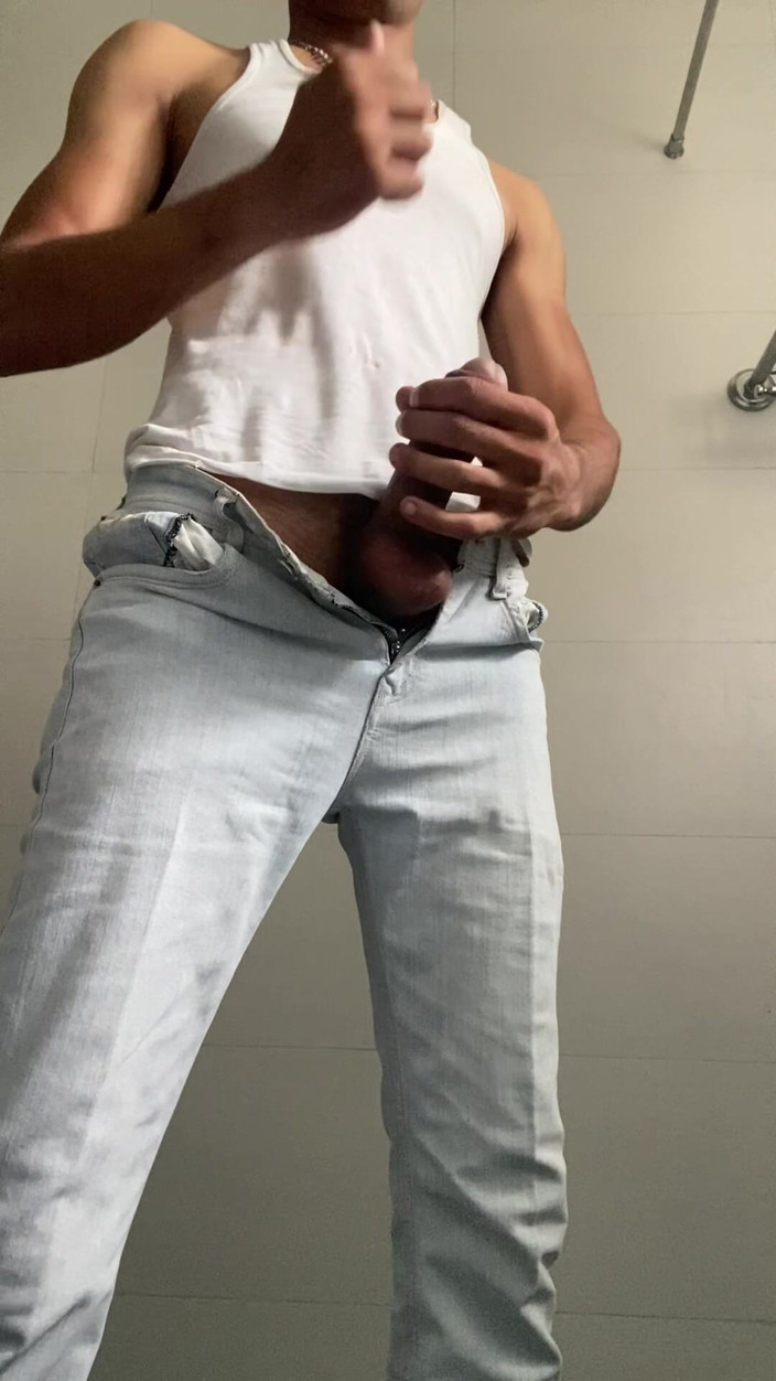 WeakBond365: Grosse bite, promo