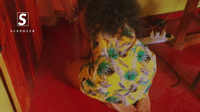 slexposer: Moje přítelkyně a já jsme šukali v pokoji jejích rodičů, zatímco...