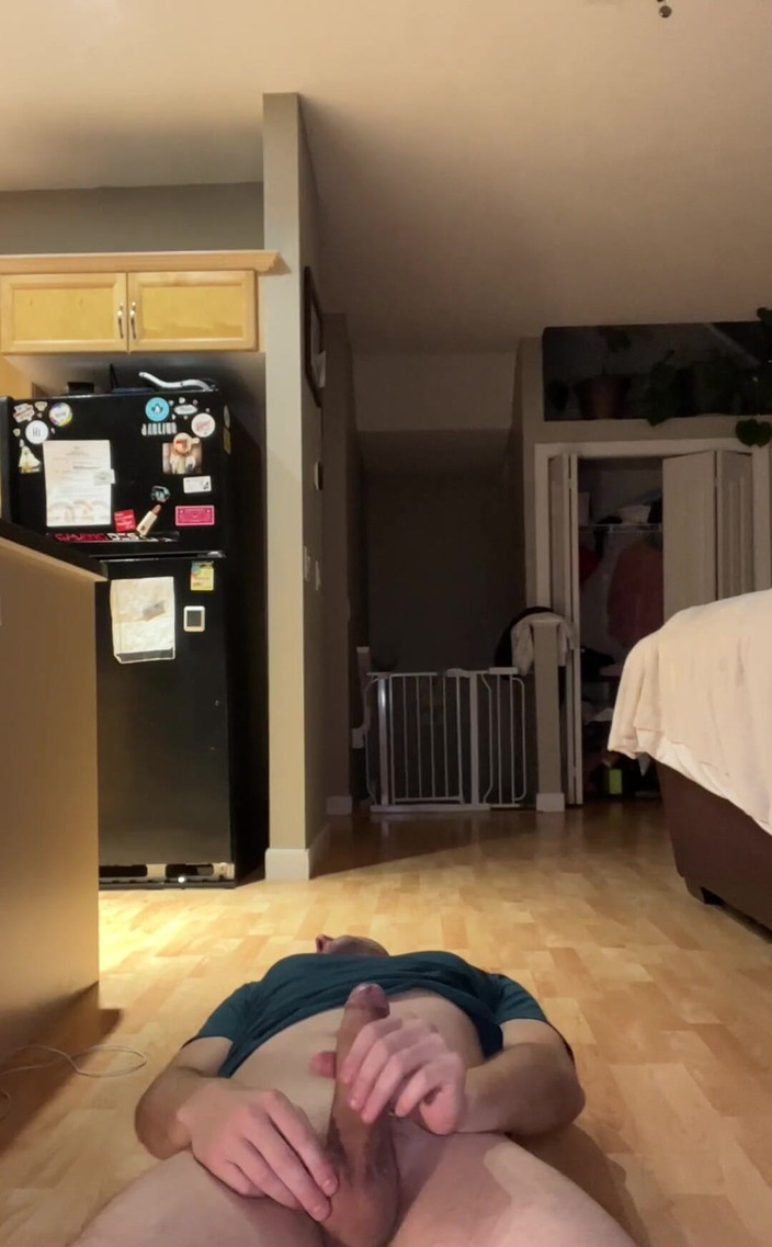 Avril Showers: Všechny nohy Bez kolena Tento cream pie konec je docela...