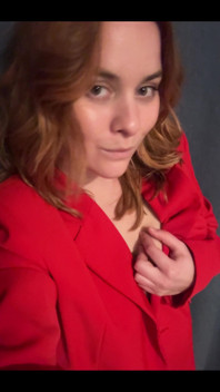 How Do You Like My Outfit for a Business Meeting?