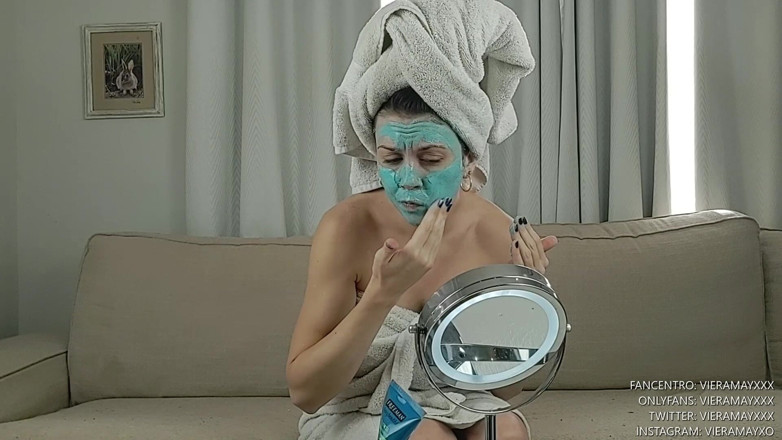 VieraMayXXX: Fără machiaj Spa Ziua dublă facială