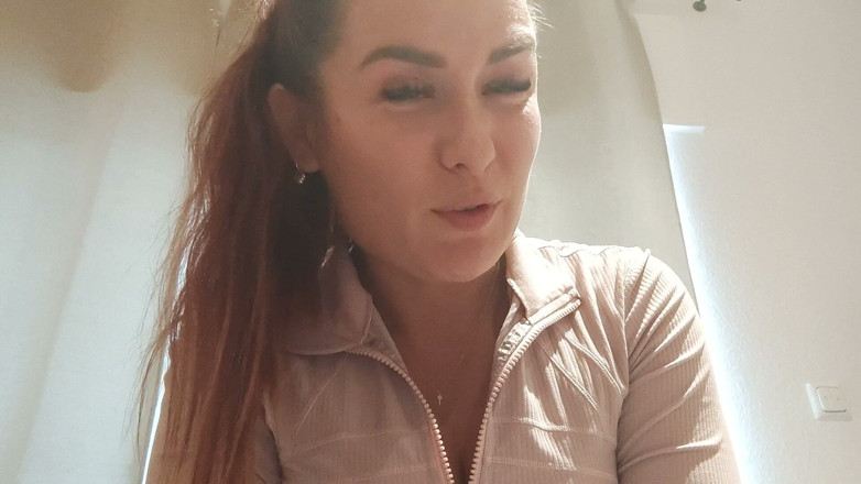 REELL - The cute Girl next door _ FemDom Reality: Custom: Co se s ním stane v Cirque de Reell??