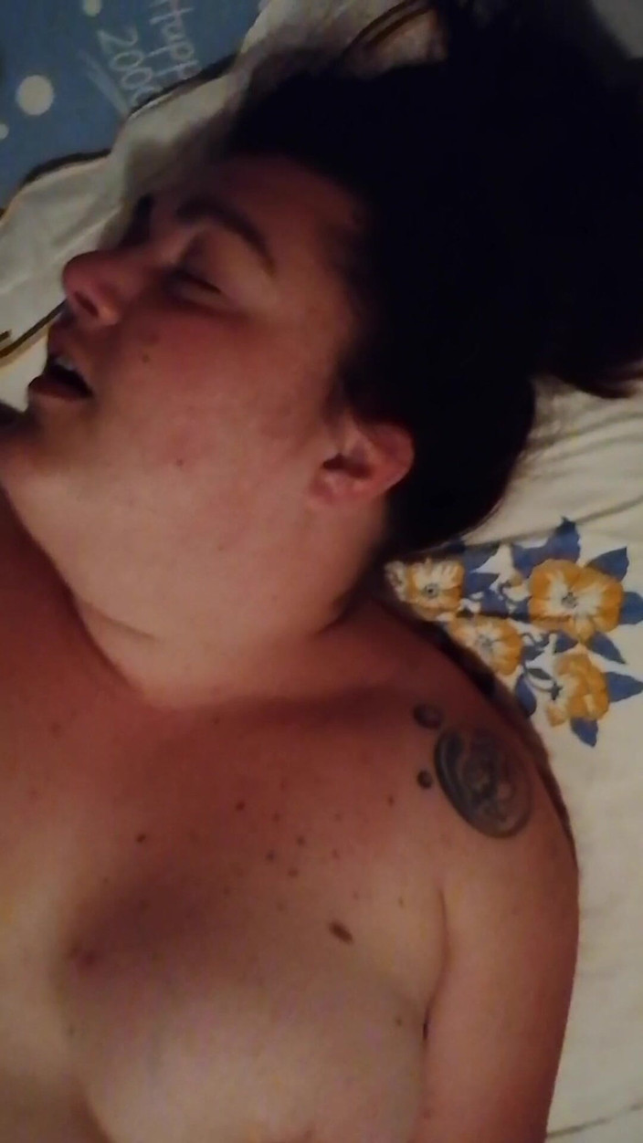 Chupita84: Ich bringe mich ins gesicht, während ich masturbiere