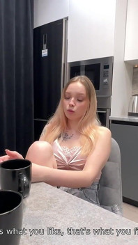 Stiefzus liet me haar neuken voor sociale media! - Haar diepe keel en bubbelkont zijn gewoon geweldig!