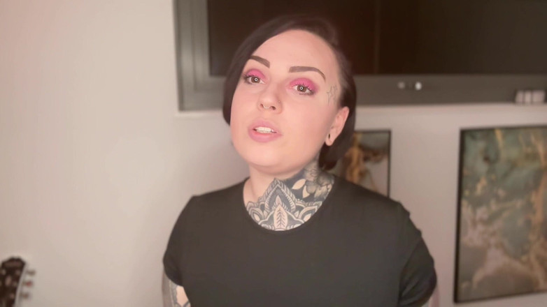 Miss Valentina: Gerçek hayat erkek arkadaş