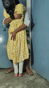 ลูกพี่ลูกน้องสาว Desi อินเดียสุดฮอตดูดควยใหญ่ของฉันจนแตกในปาก