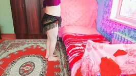 प्यार की तलाश में: प्रेमिका खोजने के लिए क्रॉसड्रेसर की यात्रा!